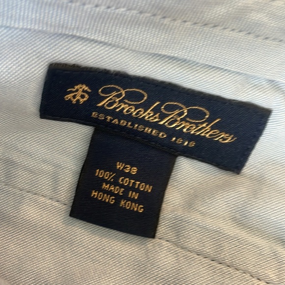 Brooks Brothers  Navy Blue Whale Embroidered Shorts- 38w - Picture 3 of 4